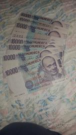 38 banconote fac simile con un deca 883