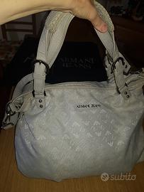 Borsa Armani Jeans in tela loggata grigio perla