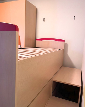 Letto a castello salvaspazio con cassettoni