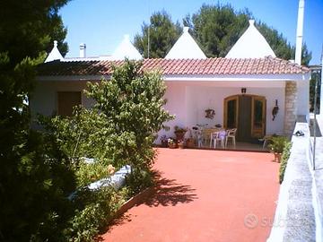 Villa Trulli Sovrani Valle Itria poss. B&B