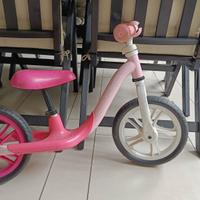 Bicicletta senza pedali