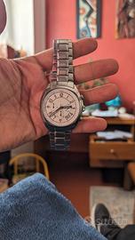 Orologio analogico da polso Morellato in acciaio.