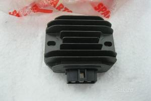 Regolatore di tensione aprilia scarabeo