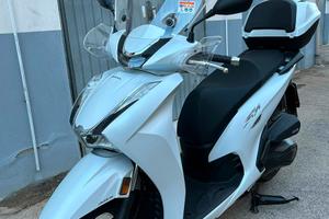 Honda Sh 350 - 2025 - 2500 km