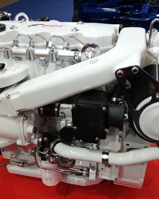 entrobordo FPT 4 cilindri 250 HP