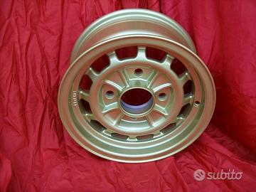 Lancia fulvia HF 1' s. campagnolo style 6x13 et 15