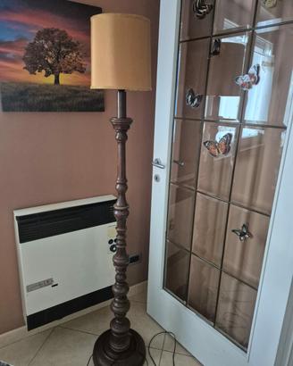 lampada da salotto piantana