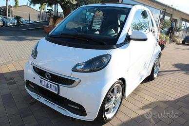 Smart ForTwo 1000 75 kW cabrio BRABUS Xclusive