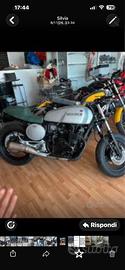 Moto Suzuki 600