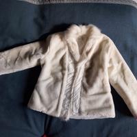 Giaccone da donna in pelliccia ecologica bianca