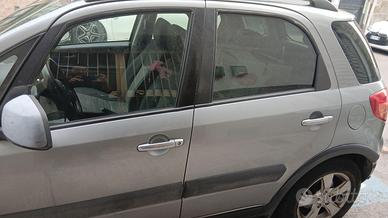 Auto suzuki sx4