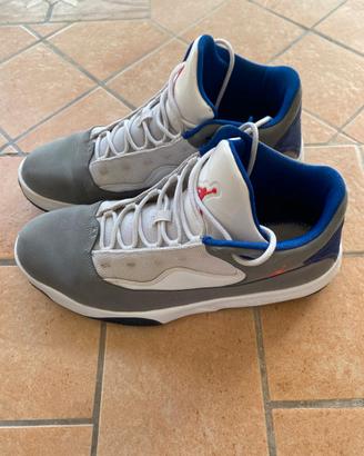 Air Jordan Max Aura 2