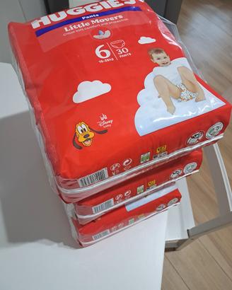  3 pacchi di pannolini huggies a mutandino tg 6