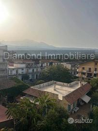 Appartamento luminoso a Giarre