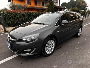 Opel astra 1.6 CDTI SPORTS TOURER COSMO 2016