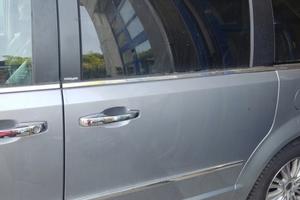 Porta laterale sx nuda LANCIA VOYAGER del 2013