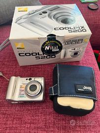 Nikon coolpix 5200