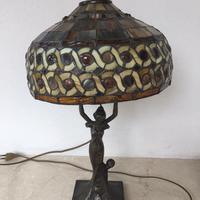 Lampada stile Liberty