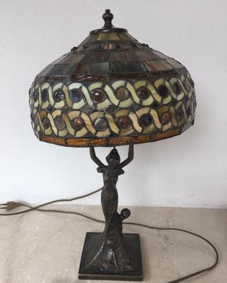 Lampada stile Liberty