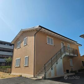 Trilocale Ristrutturato in via Campomicciolo 239