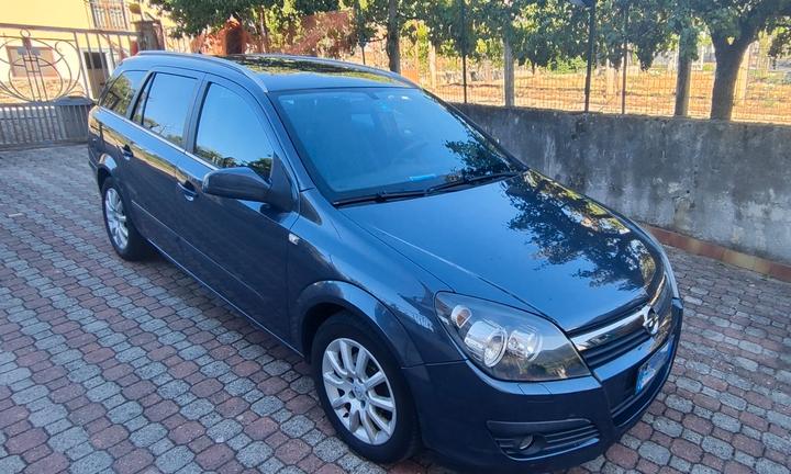 Auto Opel Astra sw 1.7 CDTI