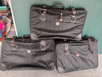 Set 3 valigie e custodia  portabiti