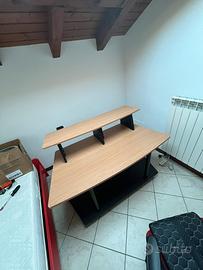 Scrivania Da Studio Musicale