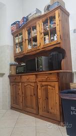 credenza in noce chiaro