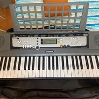 Tastiera Yamaha EZ200
