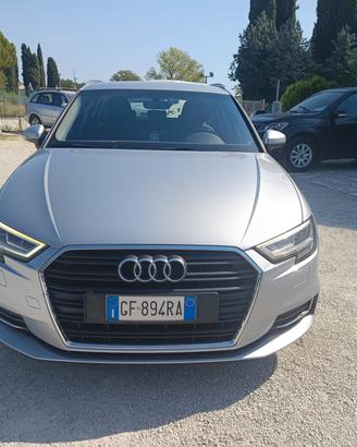 Audi A3 SPB 30 TDI S tronic Pack Sport Tua a 247€ 