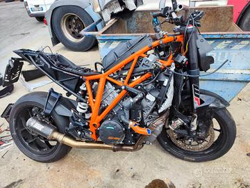 RICAMBI KTM 1290 SUPERDUKE