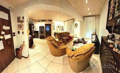 Appartamento ristrutturato 2 camere garage cl.e