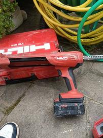 pistola Hilti a batteria