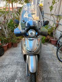 ah 300i