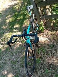 bianchi oltre xr3 cv rim 