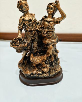 statuetta contadini e galline