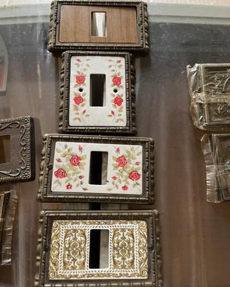 Placche muro nuove ma vintage