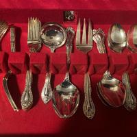 Servizio posate in acciaio