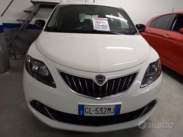 Lancia Ypsilon 1.0 FireFly 5 porte S&S Hybrid Ecoc