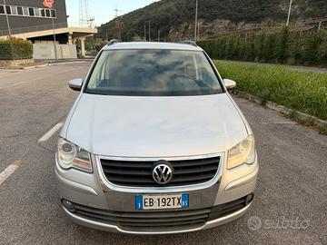 Volkswagen touran metano euro 5