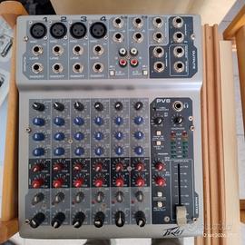 mixer peavey pv8