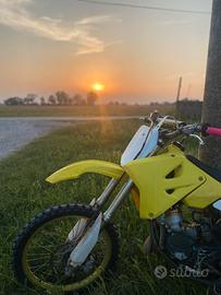 Suzuki Rm 85cc 2003 MAI PISTA