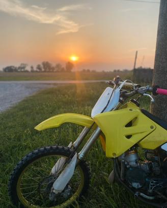 Suzuki Rm 85cc 2003 MAI PISTA