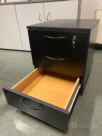 Cassettiera nera opaca con ruote e chiave