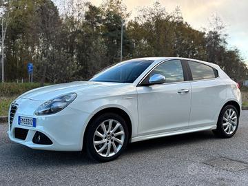 Alfa Romeo Giulietta 2.0 JTDm-2 140 CV Distinctive