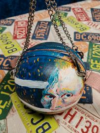 borsetta interamente dipinta a mano