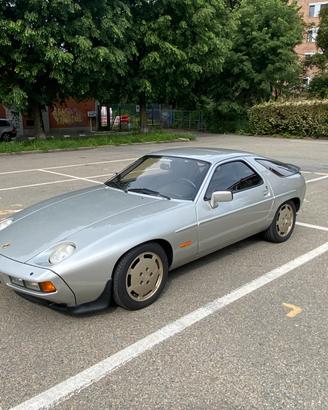 Porsche 928S - 1982, MANUALE