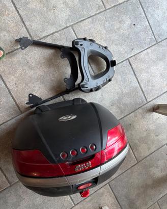 Bauletto moto givi monokey v46
