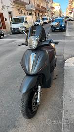Piaggio Beverly 125