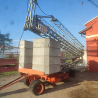 Gru edile automontante Benedini B 18 ID 220/380V